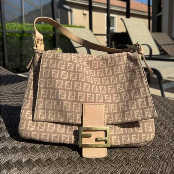 Fendi Zucca Mama Baguette Pink Canvas Shoulder Bag FF Logo Authentic Vintage - Picture 1 of 11
